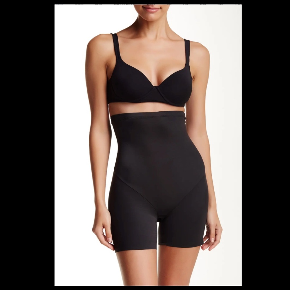 TC Just Enough Hi-Waist Boy Short Shapewear